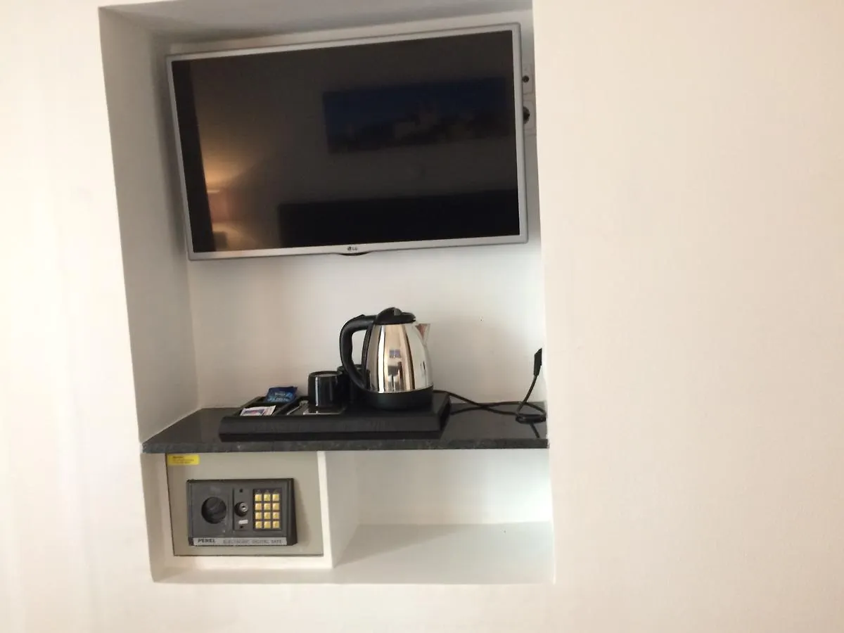 Anjo Azul Hotel Lisbon 3*,